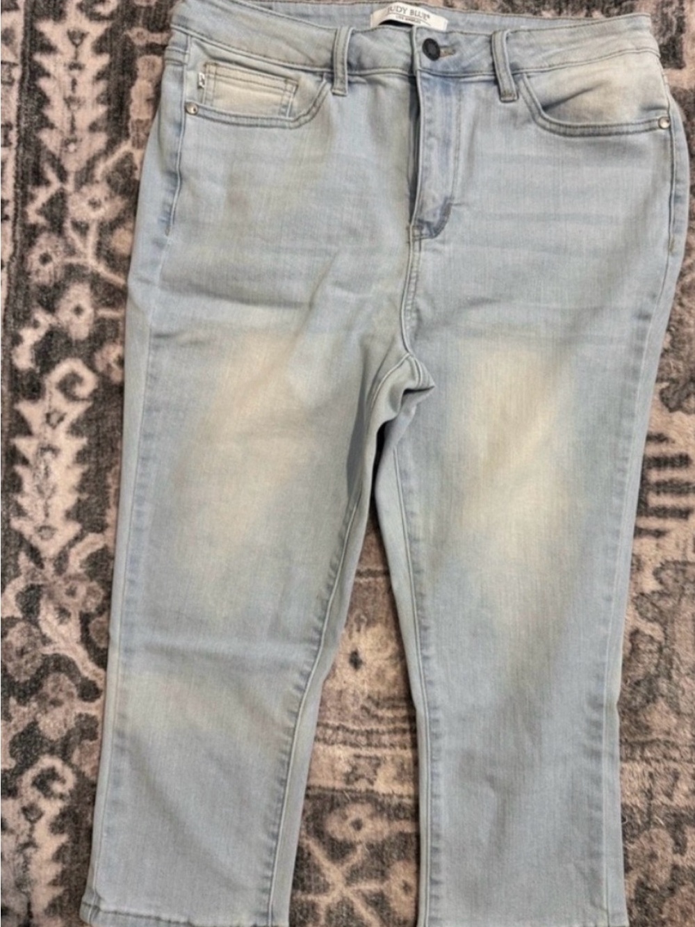 Judy blue Light Blue skinny Capri